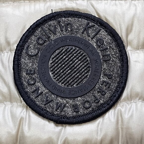 ✨ Calvin Klein Performance Jacket – Women’s 1X, Light Gold Bodice & Black Knit S - Picture 14 of 15